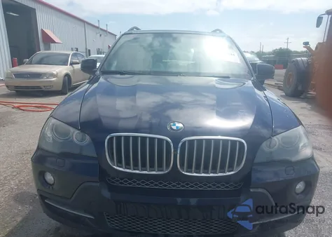 2007 BMW X5 4.8I from USA, damaged, VIN 4USFE83547LY64232